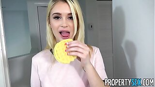 PropertySex - Hot petite kermis teen fucks her roommate